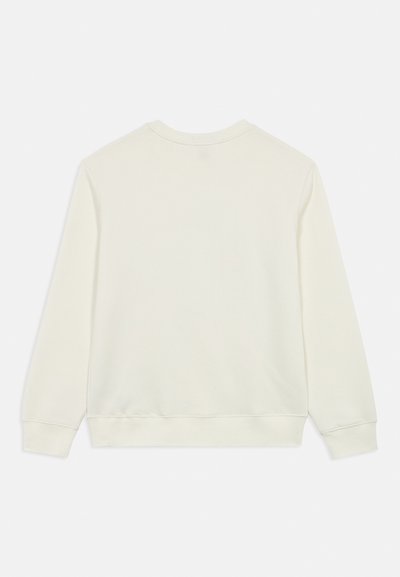 Sudadera de color crema claro con mangas largas, cuello redondo, puños y dobladillo acanalados, confeccionada con tela de algodón suave. Sin logotipos ni adornos visibles.