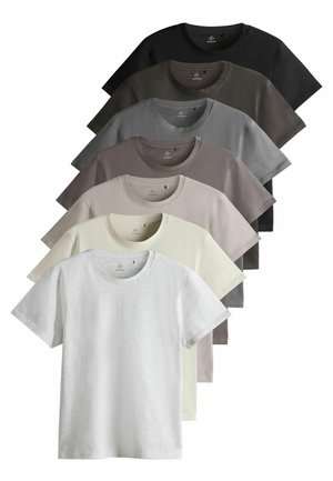 Set aus neun kurzärmeligen T-Shirts in verschiedenen Farbtönen: schwarz, dunkelgrau, hellgrau, taupe, beige, creme und weiß. Weiches Baumwollmaterial.