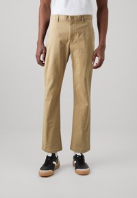 Tommy Hilfiger MERCER ESSENTIAL - Broek - classic khaki