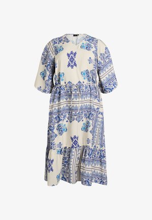 Weißes Midikleid mit blauen, kunstvollen Blumen- und Paisleymustern, kurzen Ärmeln, V-Ausschnitt und Taillengürtel.