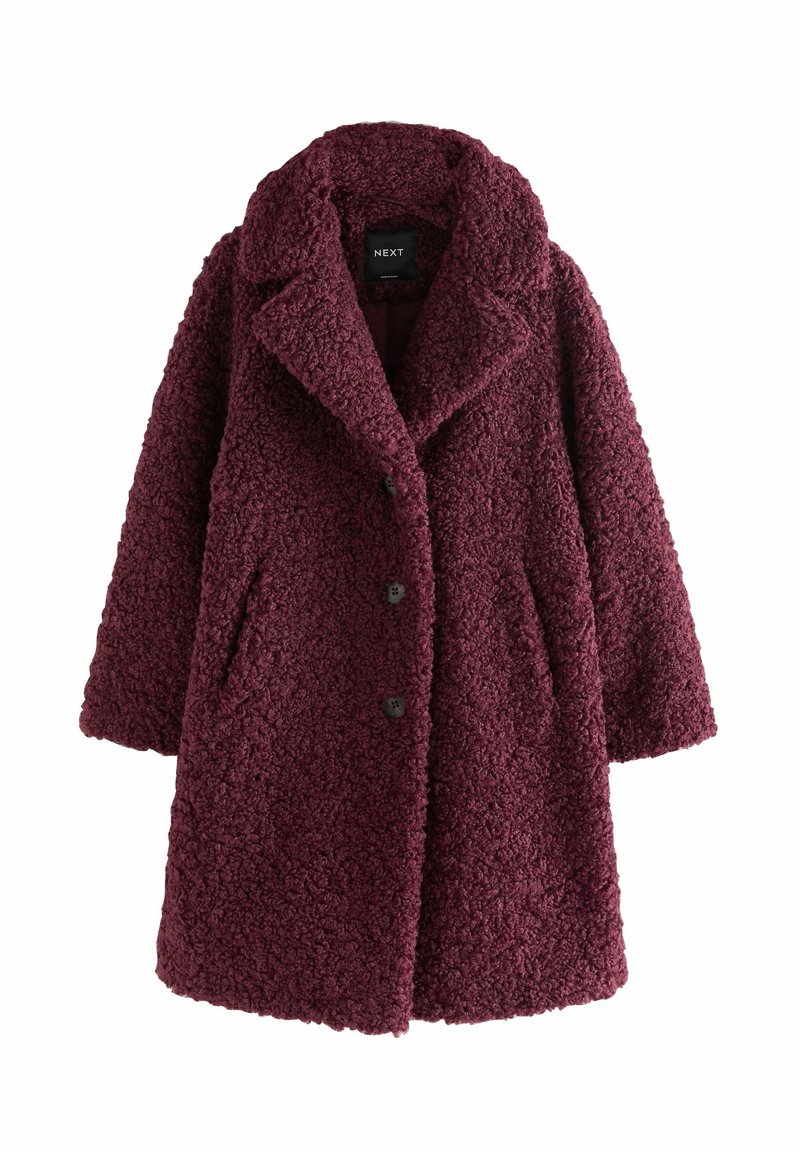 Manteau teddy effet laine bordeaux avec large col à revers, trois boutons et poches latérales, longueur genou, conçu pour la chaleur et le style.