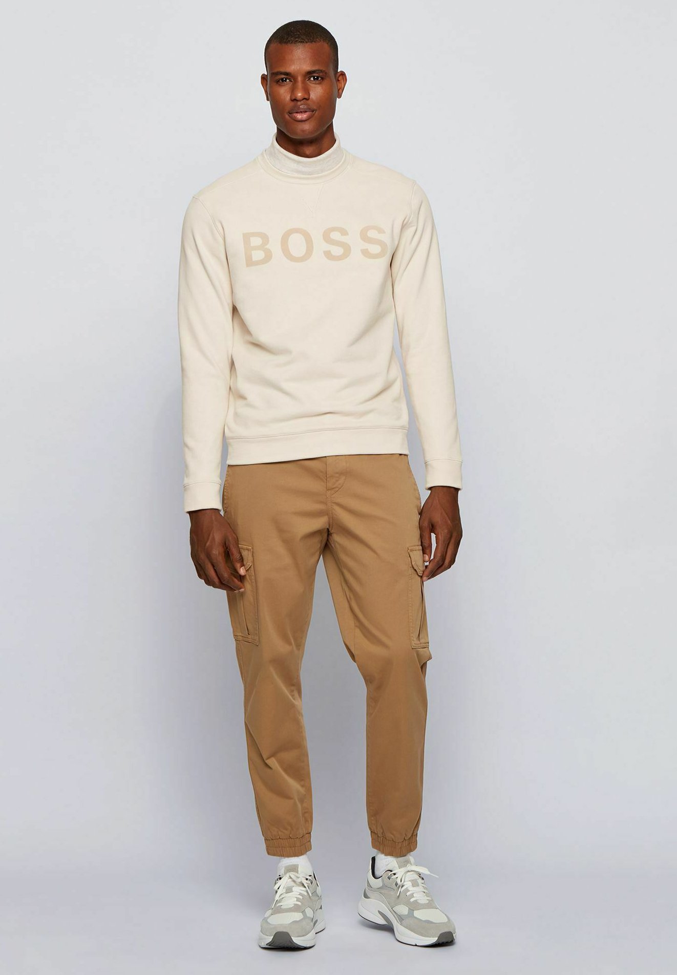 boss white sweatshirt