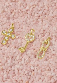 amor Colgante - gold coloured