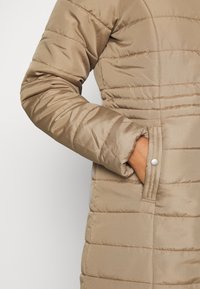 Vero Moda Vinterkappa /-rock - beige