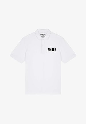 Polo shirt bianco in cotone, con stampa nera "AMOUR" sul lato sinistro, colletto classico e design con bottoniera.
