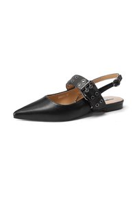 Scarpa slingback nera in pelle con punta affilata, dotata di una decorativa cinturino con fibbia e accenti circolari. Design della suola piatta.