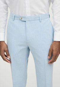 Next SKINNY FIT DRAINPIPE - Anzughose - light blue