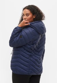 Zizzi QUILTED LIGHTWEIGHT  WITH - Zimná bunda - navy blazer