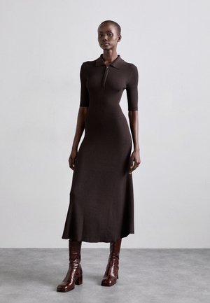 STAUD ROLAND DRESS - Abito in maglia - dark brown