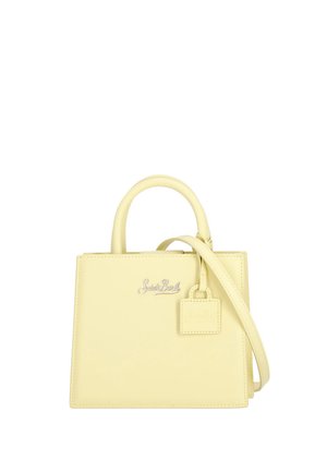 Borsa strutturata giallo pallido con manici superiori, tracolla removibile e piccolo pendaglio quadrato con il logo "Saint Barth".
