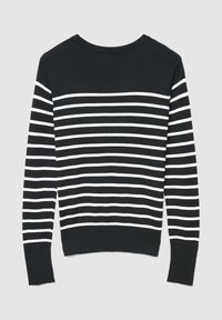 Schwarzer Pullover mit weißen horizontalen Streifen. Gestrickte Textur, runder Ausschnitt und lange Ärmel. Keine sichtbaren Beschläge oder Akzente.