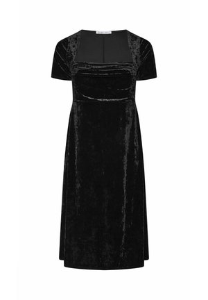 Sort velludet kjole med korte ærmer, tætsiddende liv og en udvidet nederdel. Har en glat tekstur og en firkantet halsudskæring.