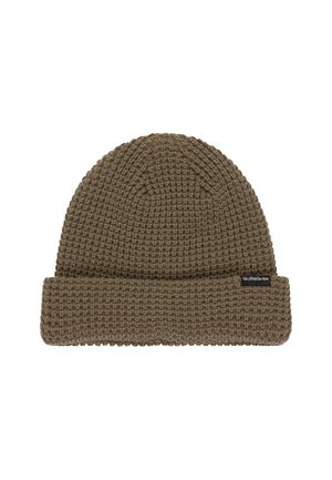 Bonnet en maille marron avec un revers et un motif texturé. Comprend une étiquette de marque sur le côté. En coton ou en laine probablement.