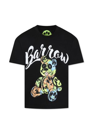 T-shirt in cotone nero con una grafica di un orso colorato in verde, arancione e blu, con il testo "Barrow" in bianco ben visibile.