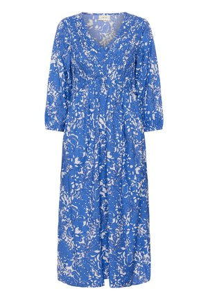 Robe fleurie bleue avec un décolleté en V, des manches trois-quarts, une taille froncée et une jupe fluide ornée de motifs blancs partout.
