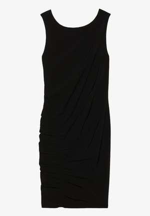 Svart ermeløs kjole med rund hals, som har samlet detaljering på den ene siden og en tettsittende silhuett. Laget av et glatt, elastisk stoff.