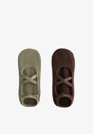 2 PAIRS OF YOGA AND PILATES WITH CROSSOVER STRAPS - Nogavice za športne copate - green