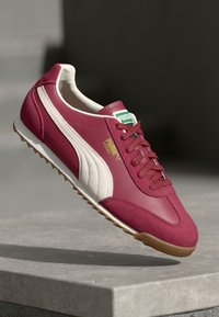 ARIZONA RETRO UNISEX - Trainers - team regal red/warm white/gold-coloured