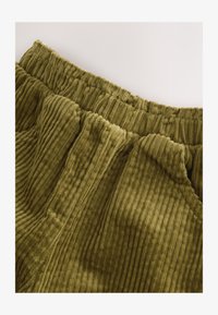 Non sélectionné, olive green