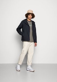 Woodbird MATS FRENZY JACKET - Casaco leve - navy