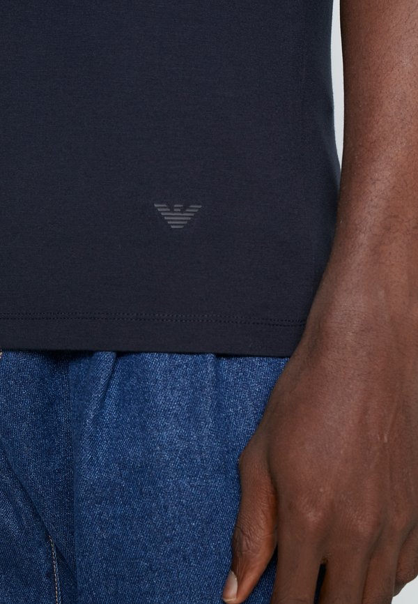 Basic T-shirt - japan denim4