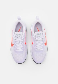 Nike Performance ZOOM BELLA 6 - Træningssko - barely grape/bright crimson/black/white/metallic silver