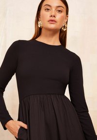 Friends Like These REGULAR FIT - Rochie maxi - black