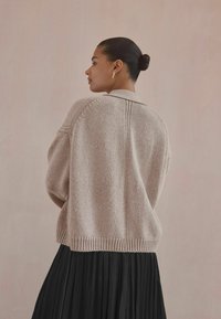 Next SOFT TOUCH POCKET FRONT BUTTON - REGULAR FIT - Neuletakki - neutral
