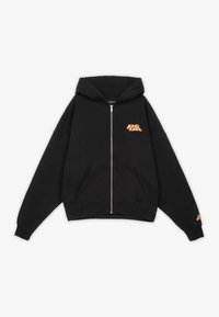 Felpa nera con zip, cappuccio regolabile, tasca frontale e logo arancione. Presenta polsini e orlo a costine. Realizzata in materiale morbido e spesso.