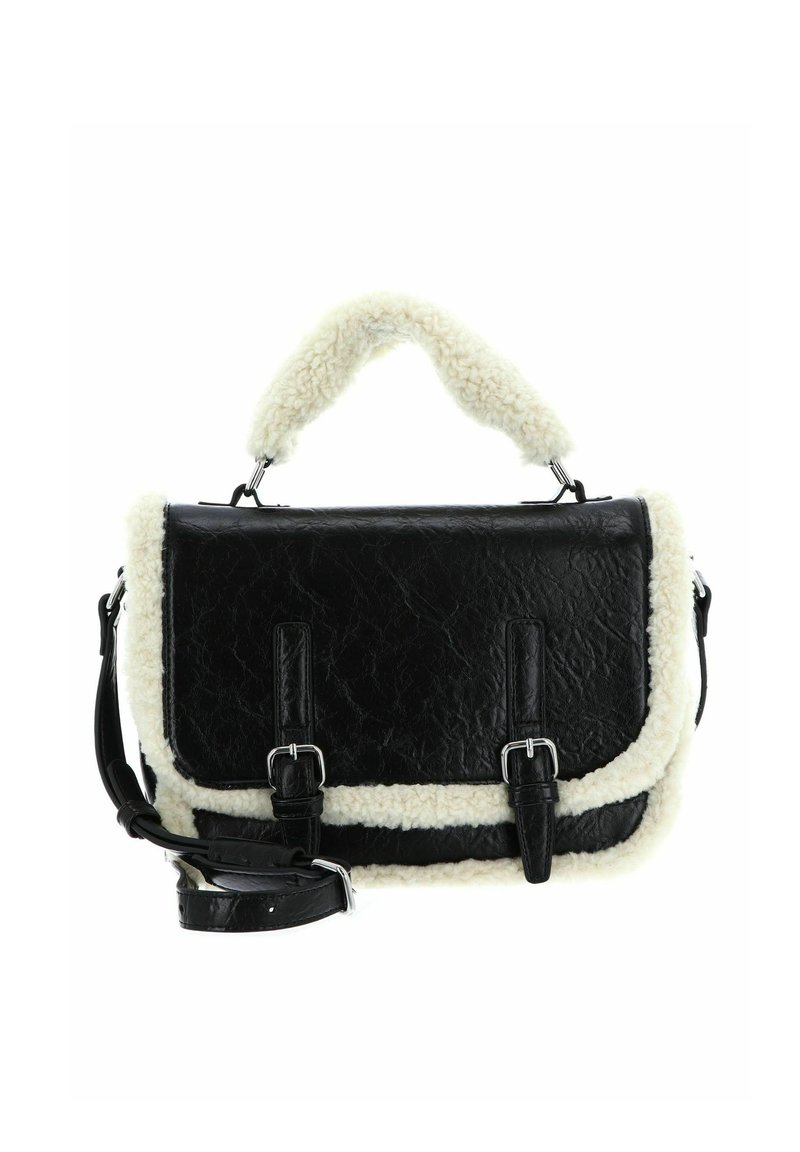 Sac en cuir noir avec garniture en peluche blanche, doté d'une poignée supérieure et d'une bandoulière réglable, fermé par deux boucles argentées à l'avant.