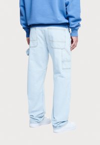 Pegador DAULE BAGGY WORKWEAR - Vaqueros baggy - washed cold blue