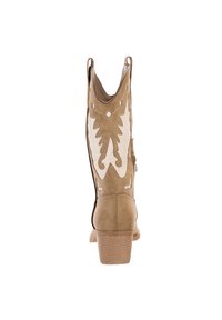 Botas de vaquero de ante marrón con un diseño floral bordado en blanco, punta afilada y tacón apilado. Cuenta con lazos laterales para una colocación fácil.