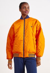 adidas Originals Bomber tipa jaka - unity orange/night indigo