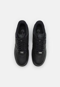 Nike Sportswear AIR FORCE 1 07 FLYEASE - Αθλητικά παπούτσια - black