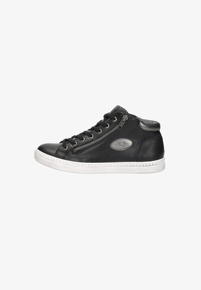 Baskets montantes noires en cuir avec une semelle en caoutchouc blanc, présentant une fermeture éclair sur le côté, des lacets ronds et un patch logo décoratif gris.