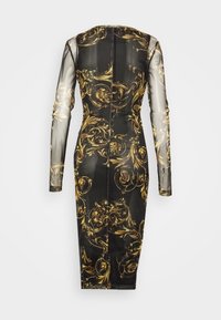 Svart genomskinlig långärmad midiklänning med gyllene barockblommönster, figurnära siluett och synlig mittsöm bak.