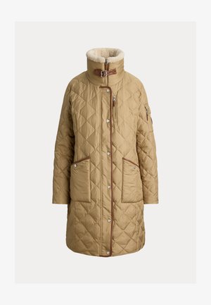 Beżowy pikowany płaszcz z wysokim kołnierzem, brązowymi akcentami, bocznymi kieszeniami i przednim zamkiem. Miękka podszewka i zapięcia na zatrzaski.