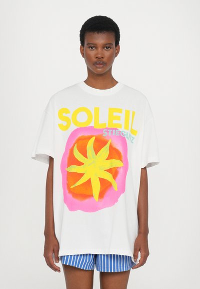 Stieglitz SOFIA OVERSIZED - Camiseta estampada - white