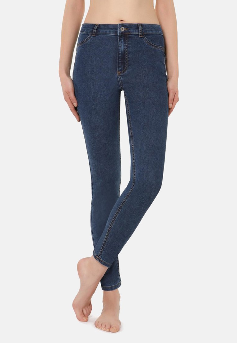 Vaqueros cropped acampanados - Calzedonia