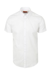 Witte short-sleeve button-up shirt gemaakt van gladde stof. Bevat een klassieke kraag, een voorpand met knopen en een gebogen zoom.