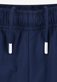 Lacoste BIG CROC - Kratke hlače - marine