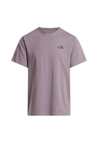 Hellviolettes Baumwoll-T-Shirt mit Rundhalsausschnitt und kurzen Ärmeln. Auf der linken Brust befindet sich ein schwarzes Logo. Glatte Textur. Klassischer Schnitt.