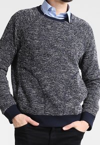 Sisley Stickad tröja - dark blue