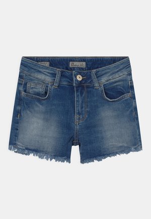 Denimblauwe peutershorts met rafelige zoom, knoop aan de voorkant, rits en vijfzakkenstijl.