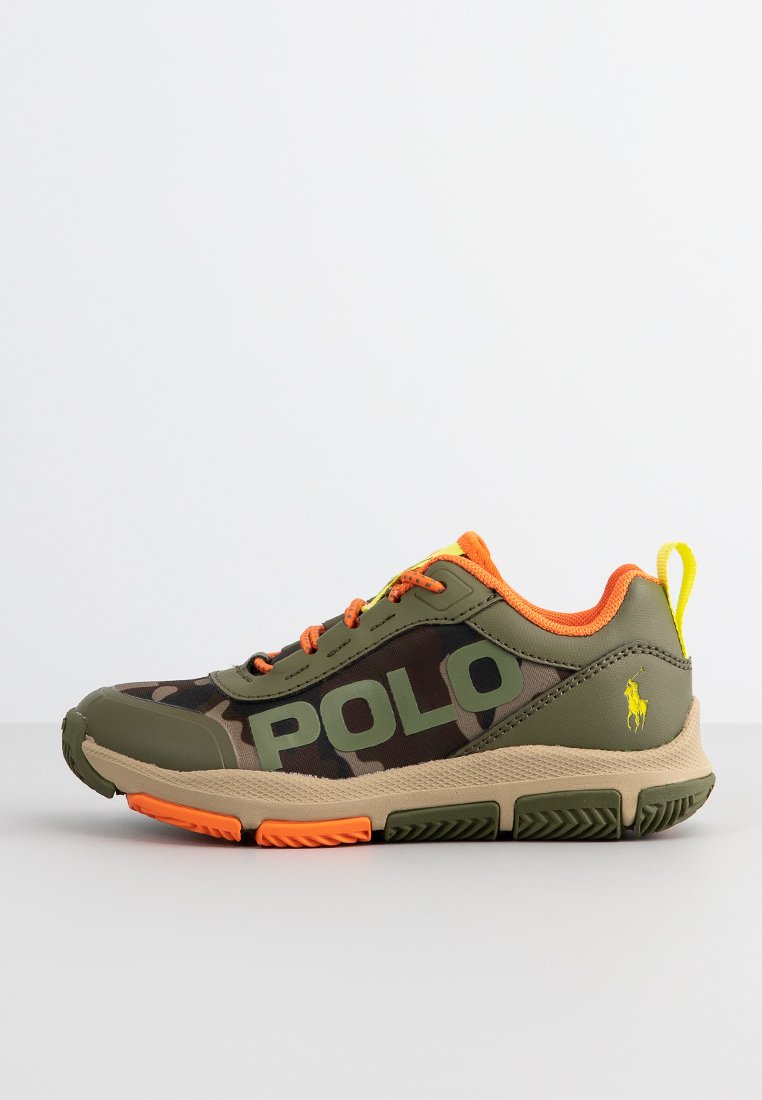 Sneakers low