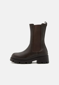 Kozačky na platformě - dark brown