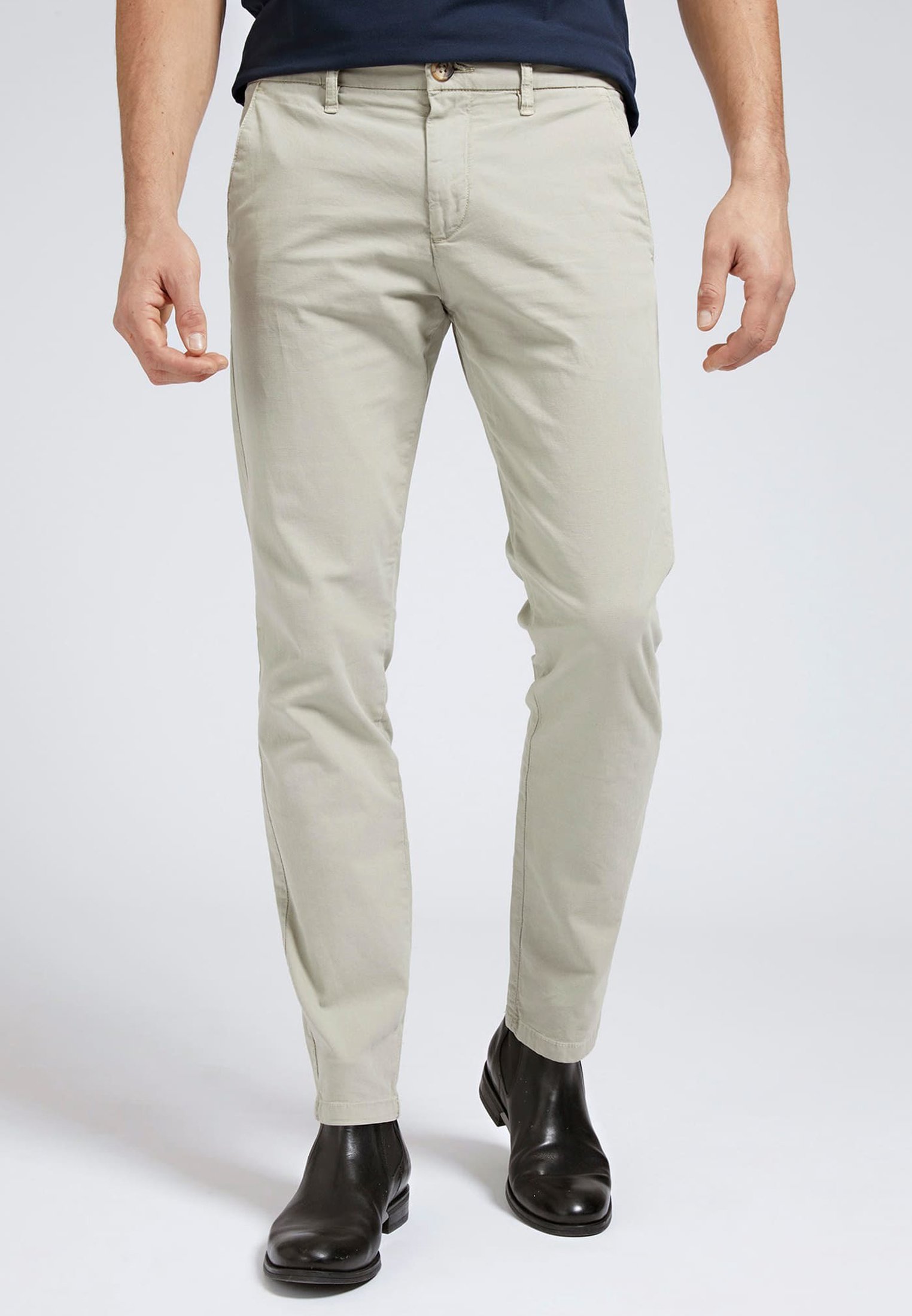 guess chinos