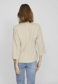 VILA Blusa - feather gray