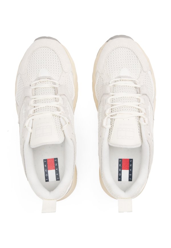 ARCHIVE - Trainers - ivory4