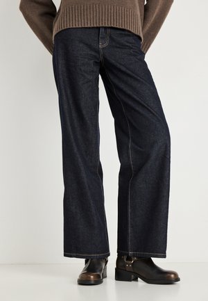 LOW - Wide leg - rinse